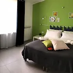 Il Giardino Sul Mare B&B 브리아티코