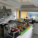 Il Giardino Sul Mare 3* 브리아티코
