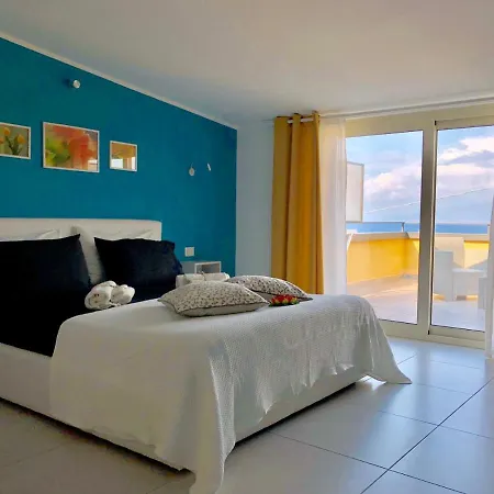 Il Giardino Sul Mare 3* ブリアーティコ
