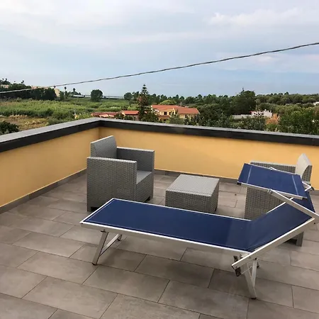 Alojamento de Acomodação e Pequeno-almoço Il Giardino Sul Mare 3*