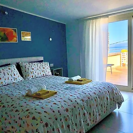 Il Giardino Sul Mare 布里亚蒂科