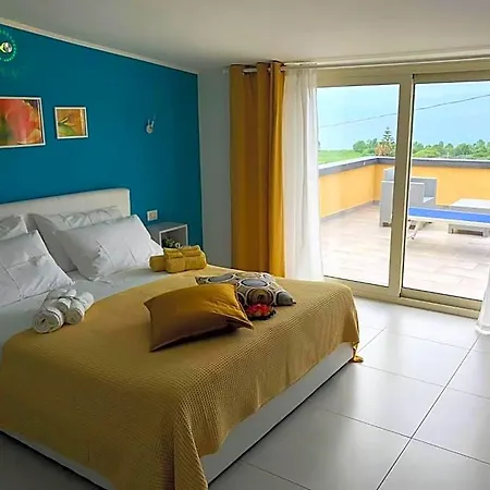Il Giardino Sul Mare 3* 布里亚蒂科