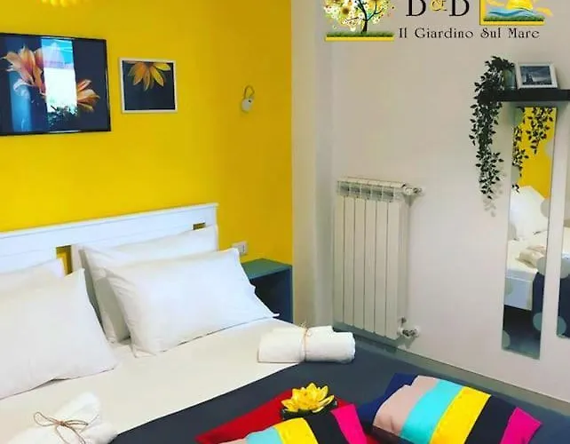 Il Giardino Sul Mare Alojamento de Acomodação e Pequeno-almoço 3*