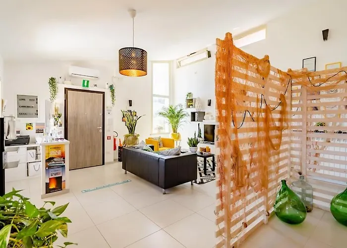 Il Giardino Sul Mare Alojamento de Acomodação e Pequeno-almoço 3*