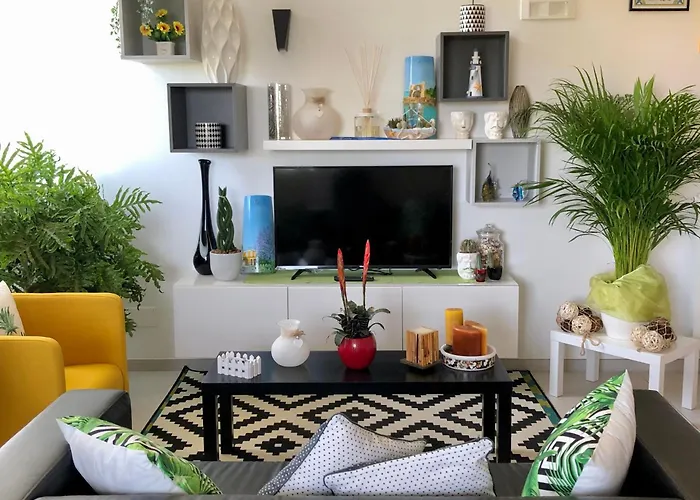 Il Giardino Sul Mare Alojamento de Acomodação e Pequeno-almoço Briatico