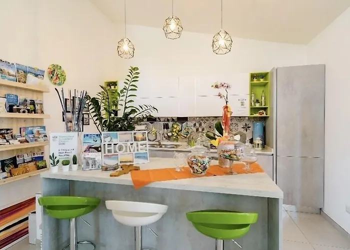 Alojamento de Acomodação e Pequeno-almoço Il Giardino Sul Mare 3*