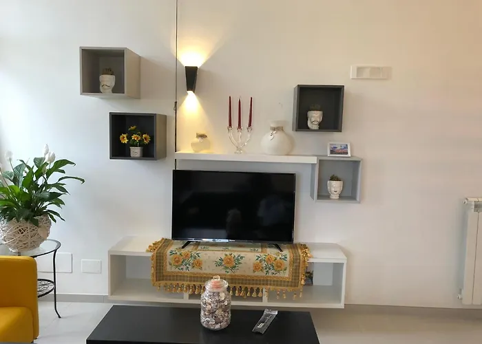 Il Giardino Sul Mare Alojamento de Acomodação e Pequeno-almoço Briatico